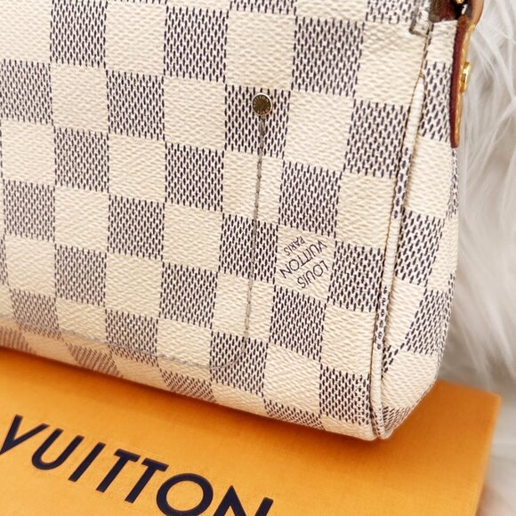 Louis Vuitton Favorite bag in Damier Azur with Box, added crossbody strap - Picture 11 of 17